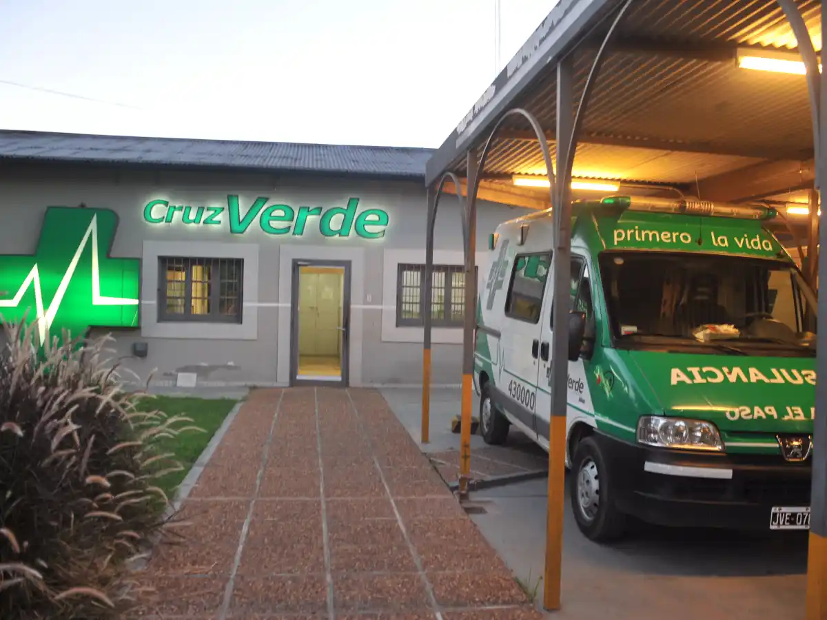 Golpean a un menor para  robarle en barrio Sarmiento   