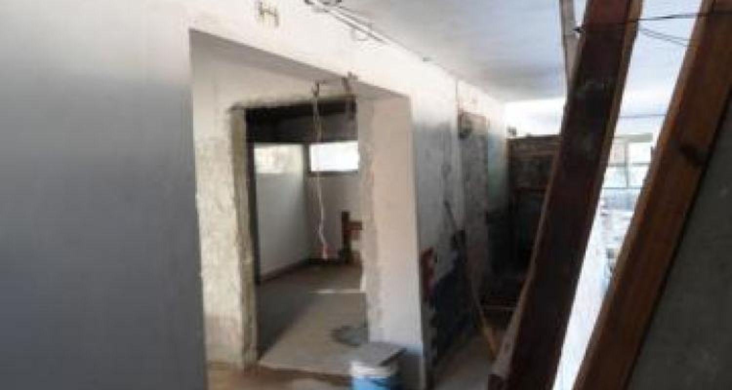 Escuela 7: La empresa Vlaeminck continuará al frente de la obra