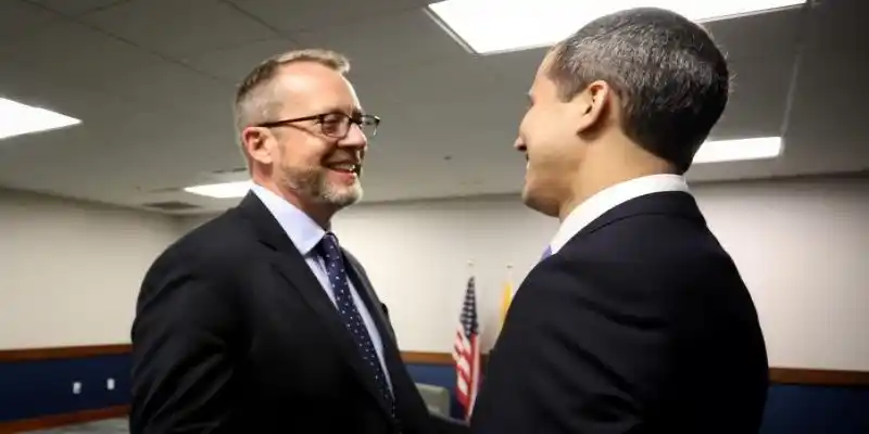 Story: EE.UU. reconocerá a Guaidó hasta que cese usurpación de Maduro