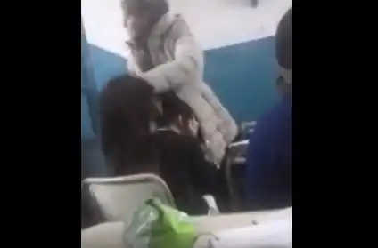 Tucumán: Filman a profesora que humilló a un alumna 