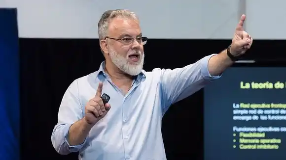 Hernán Aldana disertará sobre “Cómo cuidar a nuestros hijos en la era digital”