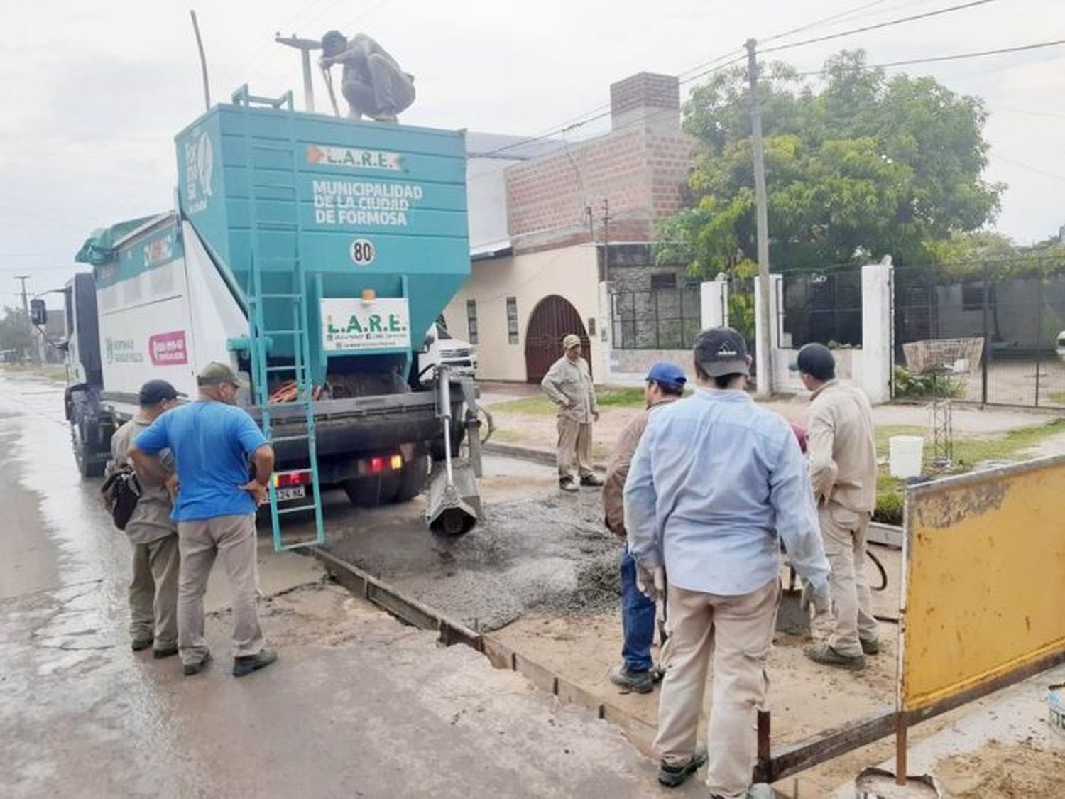 La Municipalidad intensifica el plan de bacheo y sellado de juntas y fisuras