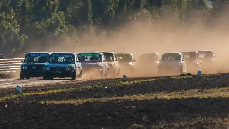 FOTO EZEQUIEL MIRAGLIA El Zonal Pista Clase 1 define posiciones.