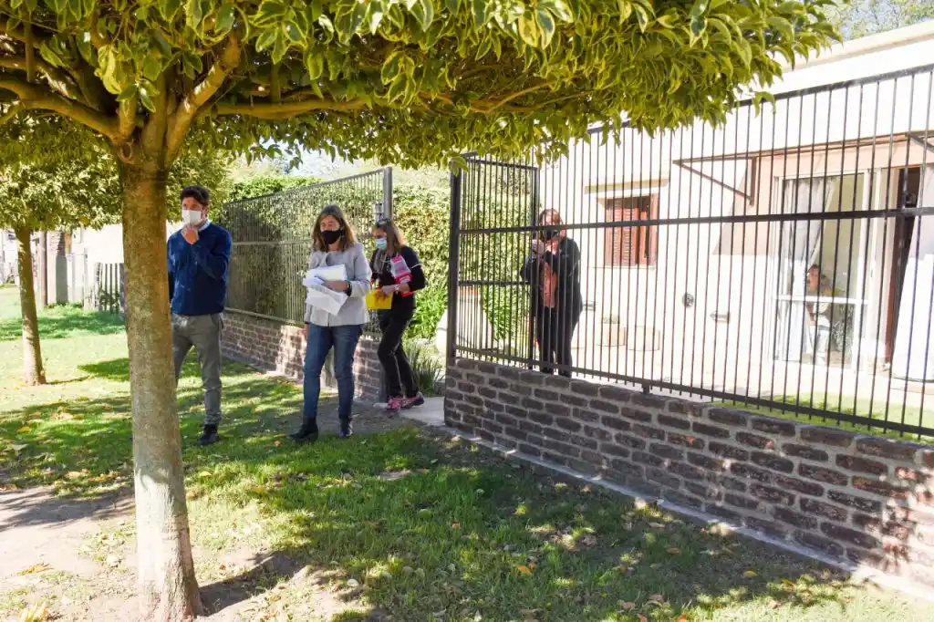 Con un operativo especial en María Ignacia la vacunación alcanzó las 27 mil primeras dosis