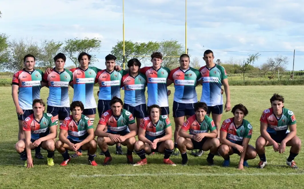 El equipo de la Urmdp que salió a la cancha ante la URBA.