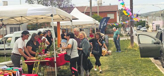El Mercado Alimenticio Barrial vuelve este jueves a la estación de trenes
