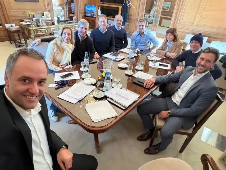 La mesa política en Casa Rosada.