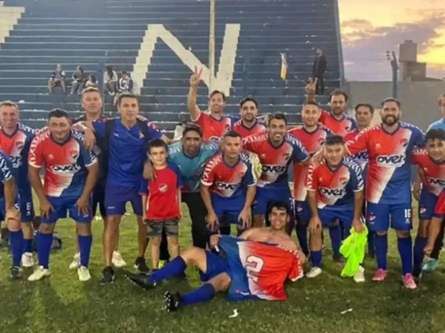 Bochazo es líder del Senior junto a Libertad de Sunchales. Foto:IG