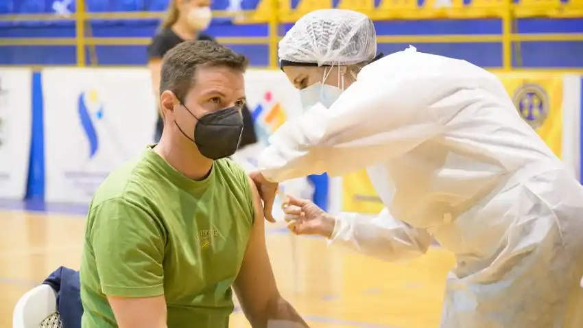 CAMPAÑA DE VACUNACIÓN CONTRA EL COVID-19
