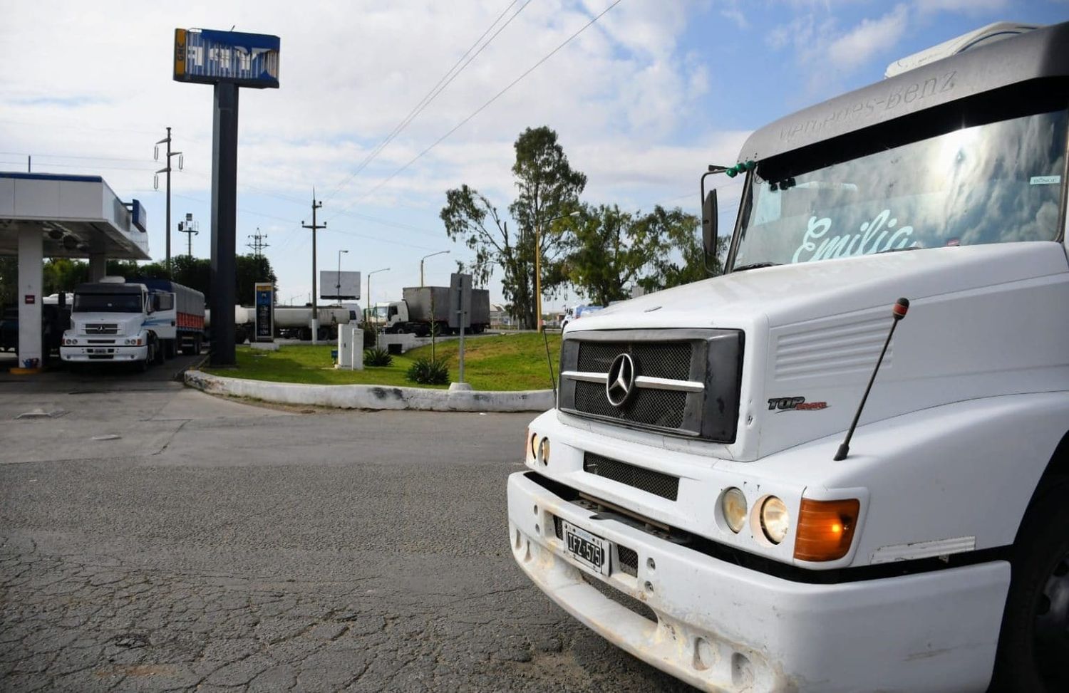 Petroleras aumentan 12% el precio del gasoil
