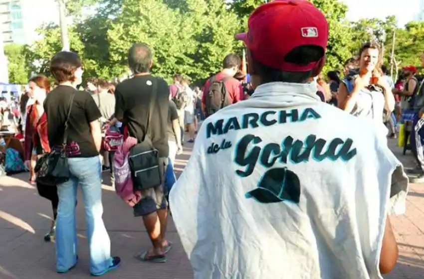 Organizan en Rosario la segunda Marcha de la Gorra para repudiar «la estigmatización, la exclusión y discriminación»