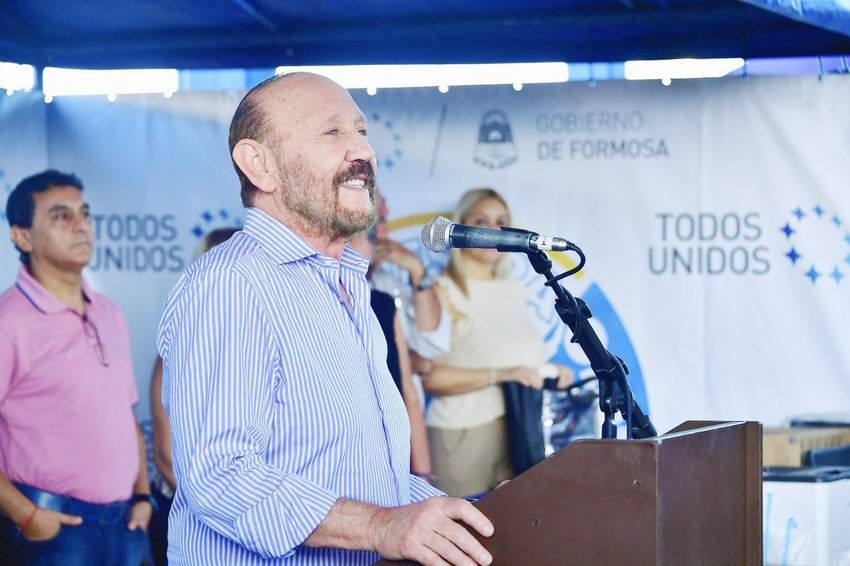 “Nuestra manera de hacer política es
dirigida al hombre y en comunidad”