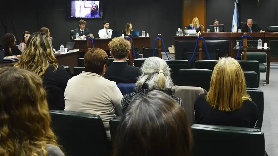 Las víctimas son varones jóvenes, uno menor de edad y otro con una situación de discapacidad, que atravesaban serios problemas de adicciones, habitacionales y/o económicos.