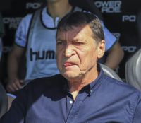 Juega Independiente, presentando a Falcioni