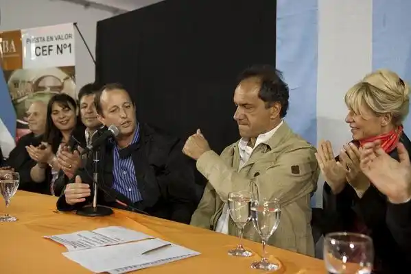 Scioli e Insaurralde, de campaña por la costa atlántica