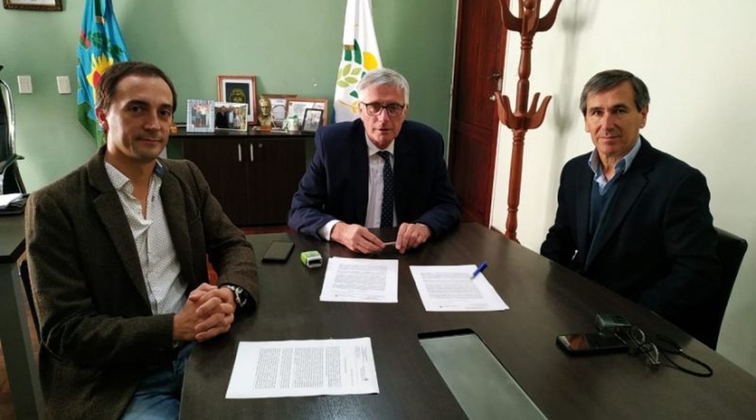 Lezama y General Belgrano firmaron convenio para derivación de pacientes