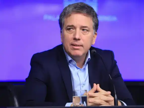 Nicolás Dujovne: “La Argentina podría aspirar a fondos frescos”