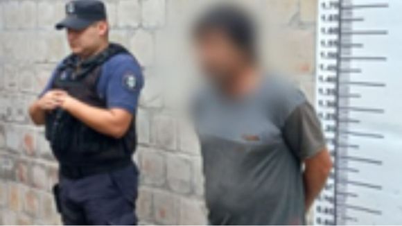 Detenido tras un conflicto de género: se resistió al operativo y agredió al equipo de profesionales