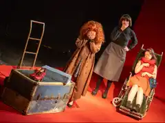 Una obra que interpela y divierte: “La rota madre que te parió” pasó por  Liebre de Marzo