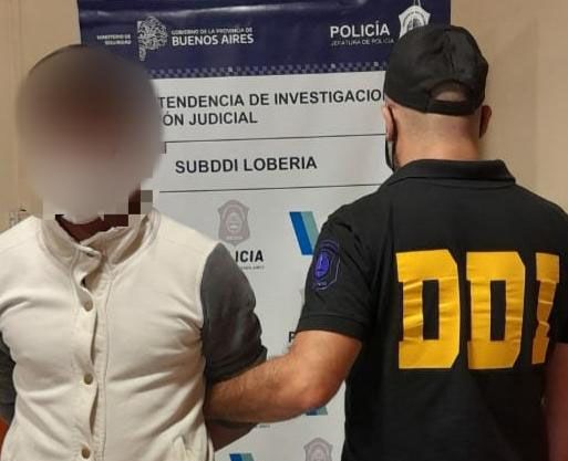 Se ocultaba en una casa, pero cayó preso acusado de un robo
