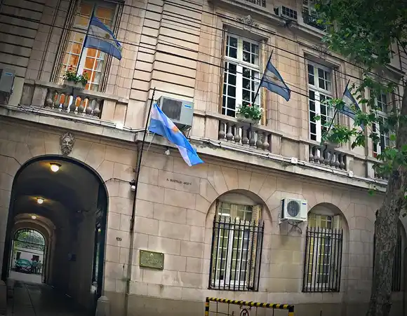 Vínculos con Mar del Plata de la abogada trucha que fue echada de la Procuración