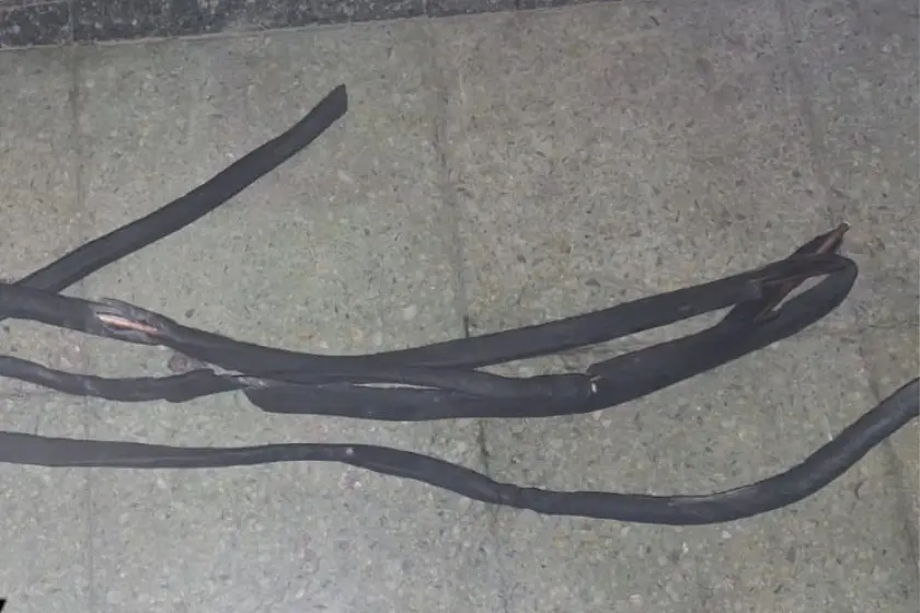 Robó 4 metros de caños de bronce, trató de escapar de la policía y fue detenido en zona sudoeste