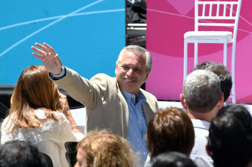 Alberto Fernández en Mar del Plata: Anunció ampliación de AUH y obras en joyas arquitectónicas de la ciudad