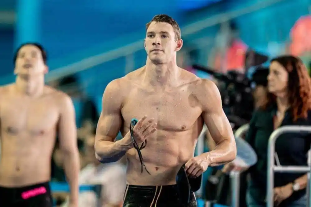 Este es el nadador olímpico que se enteró el sexo de su bebé tras ganar la medalla de bronce