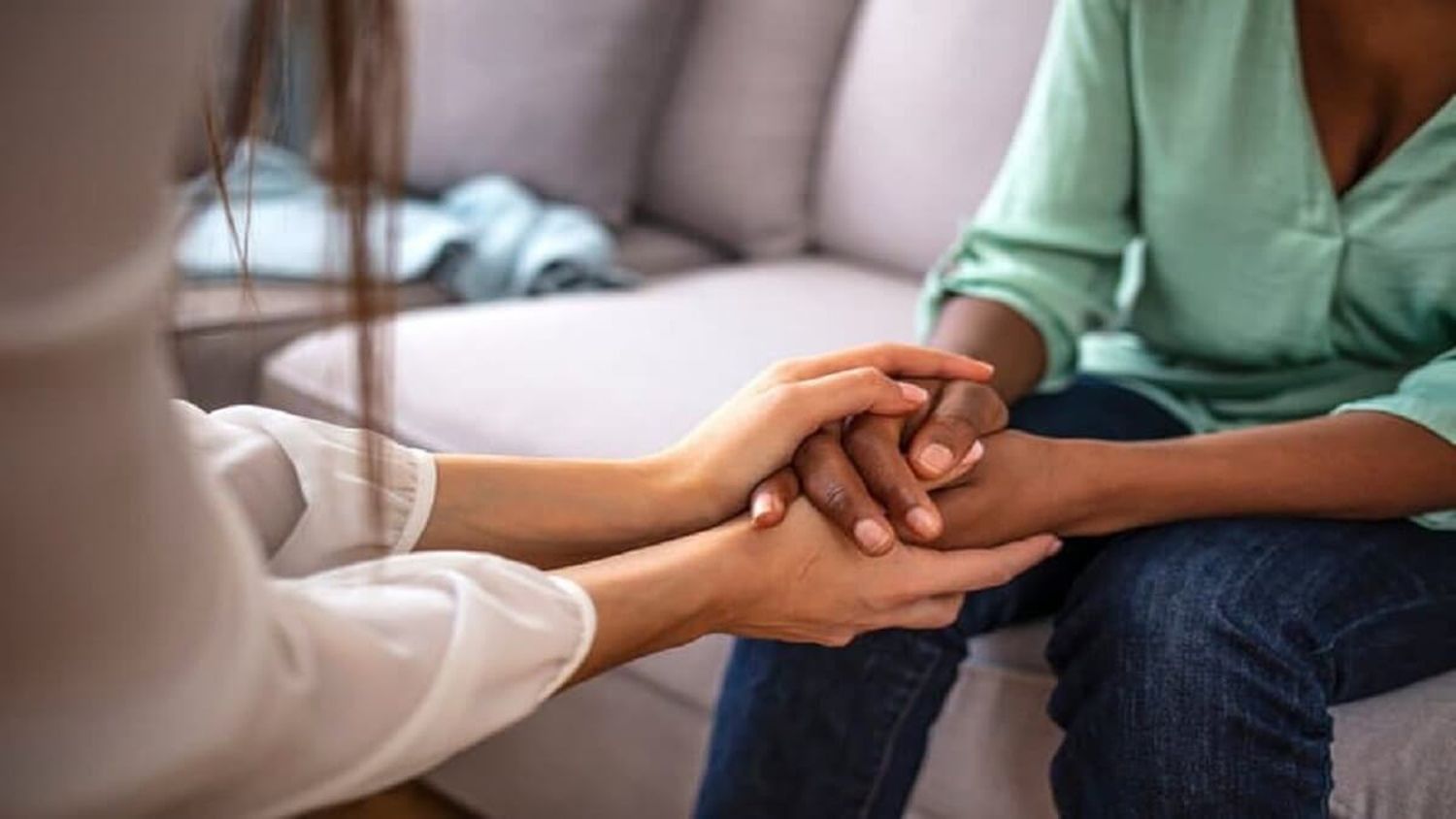 LA IMPORTANCIA DE LA SALUD MENTAL: OMS aboga por el «acceso de todos a servicios de   calidad»