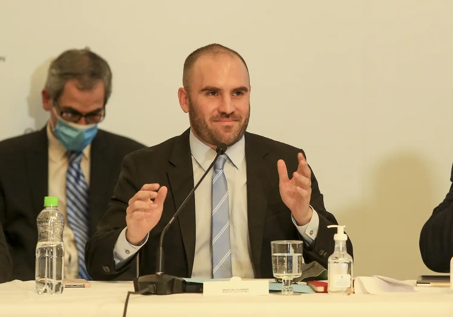 Martín Guzmán adelantó un crecimiento del ocho por ciento del PBI para el año en curso.