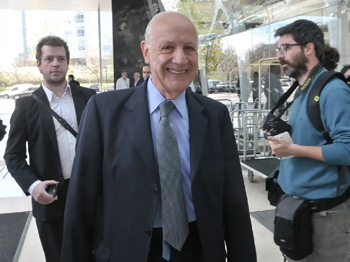 Roberto Lavagna confirmó que será candidato en las elecciones presidenciales