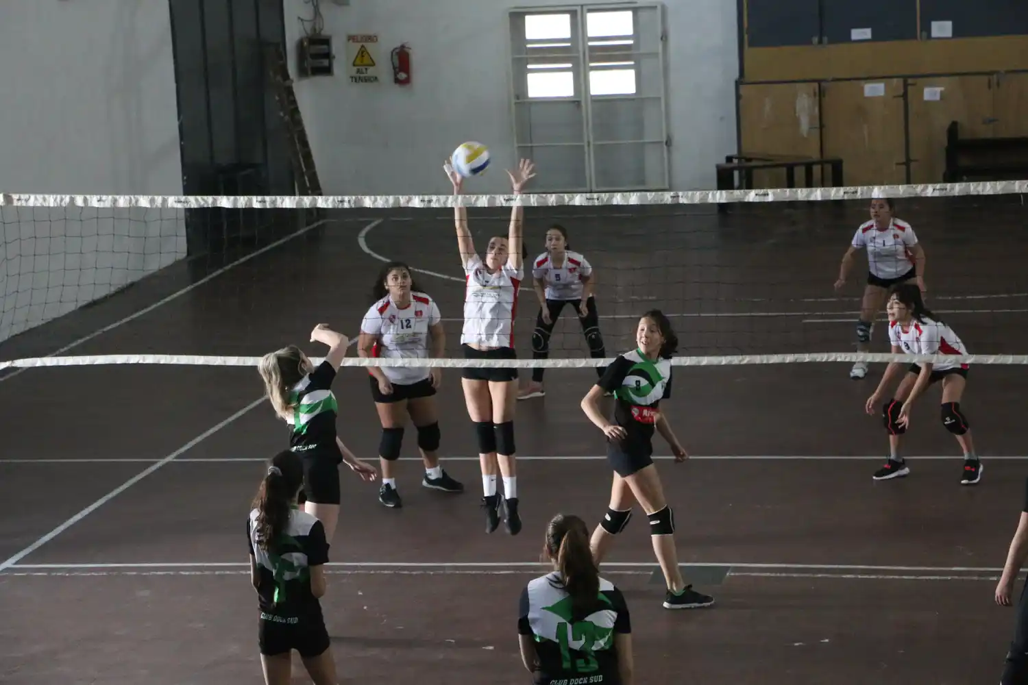Se jugó la primera fecha del Sub-14  de voley femenino