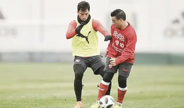 Sánchez Miño, el malabarista de Independiente en Japón