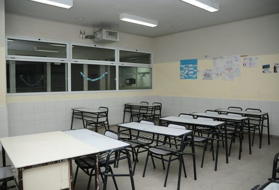 Sistema de alternancia, distanciamiento e ingreso escalonado para la vuelta a las aulas 