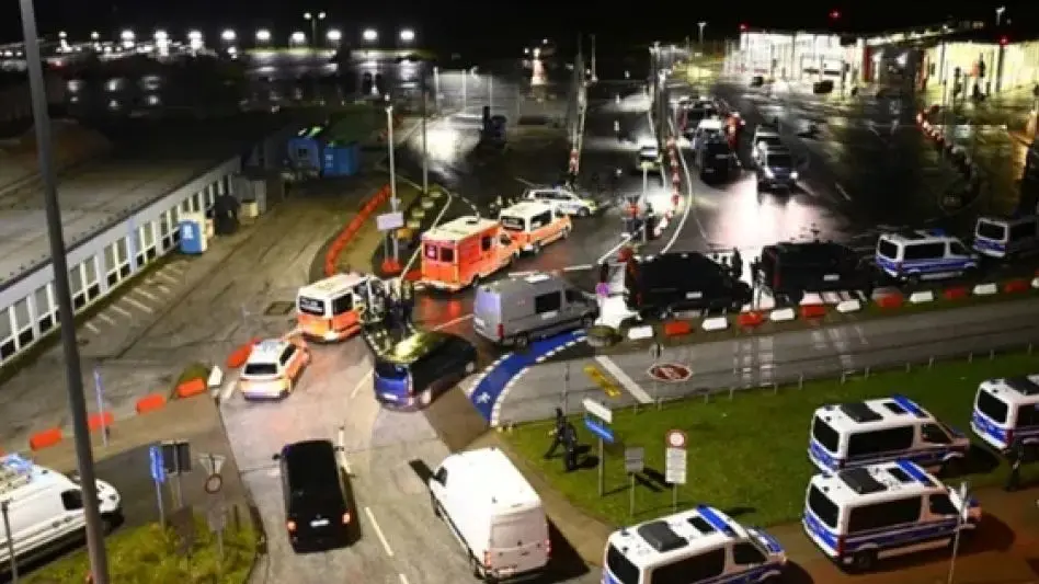 Suspendieron todos los vuelos del aeropuerto de Hamburgo: un hombre tomó de rehén a su hija