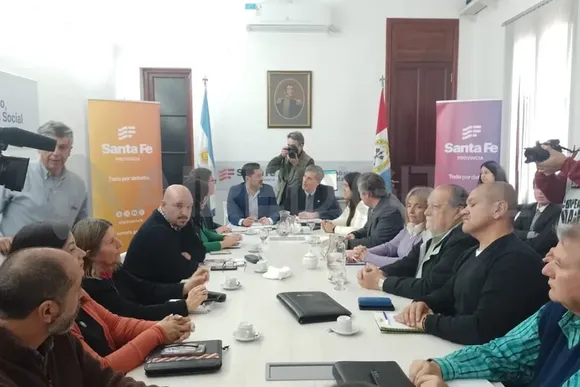 Tras el paro docente, la paritaria sigue abierta aunque el gobierno no realizará nuevas ofertas salariales