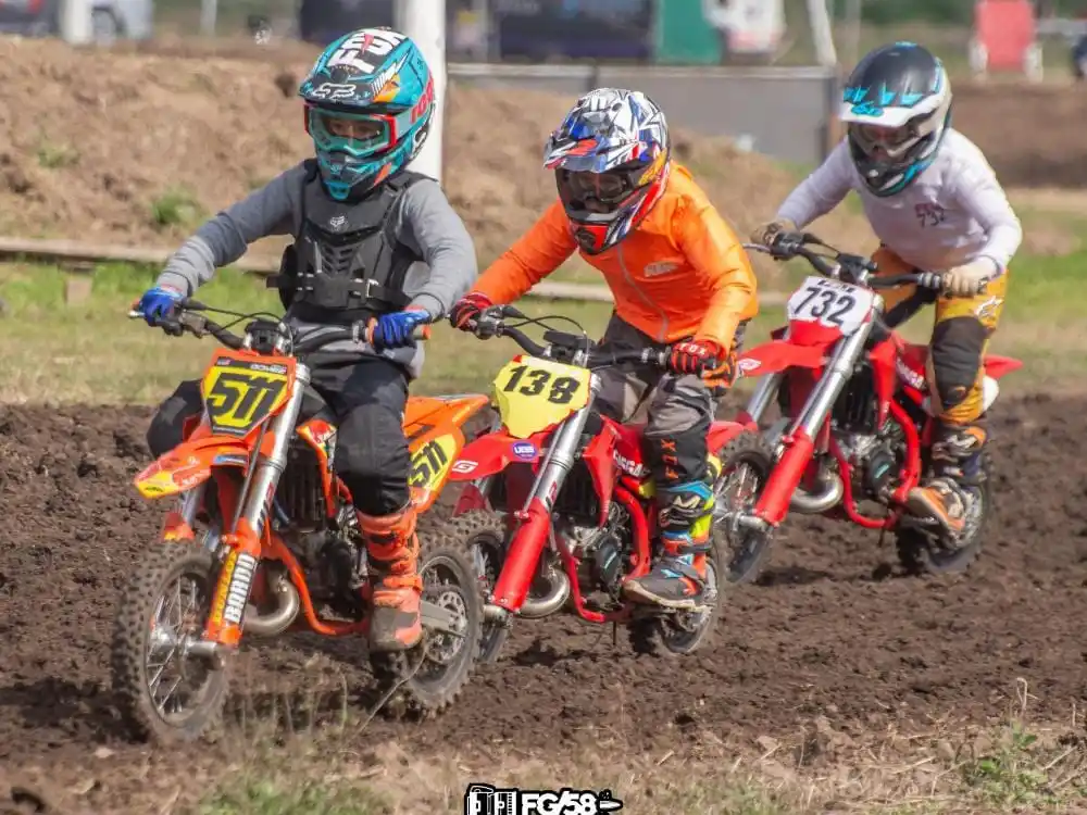 Fermín Gómez deslumbra en la pista santafesina