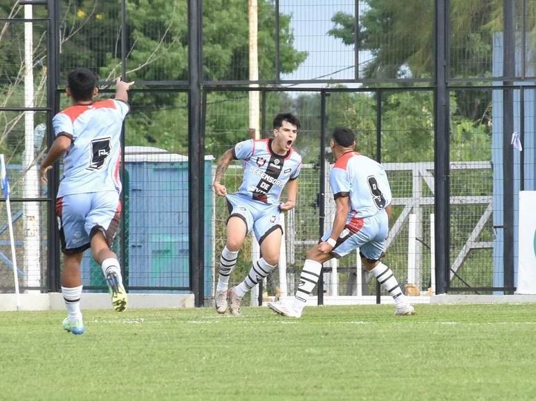 Defensores de Evita
venció a Sol de América