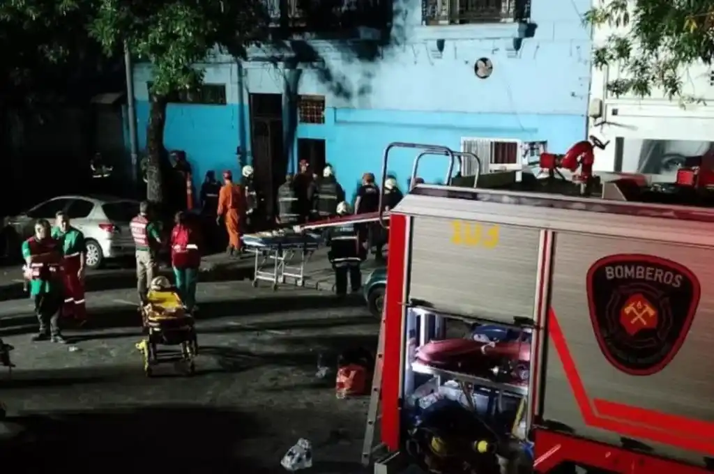 Buenos Aires: se derrumbó una casa en Floresta y murió una nena de 12 años y un hombre