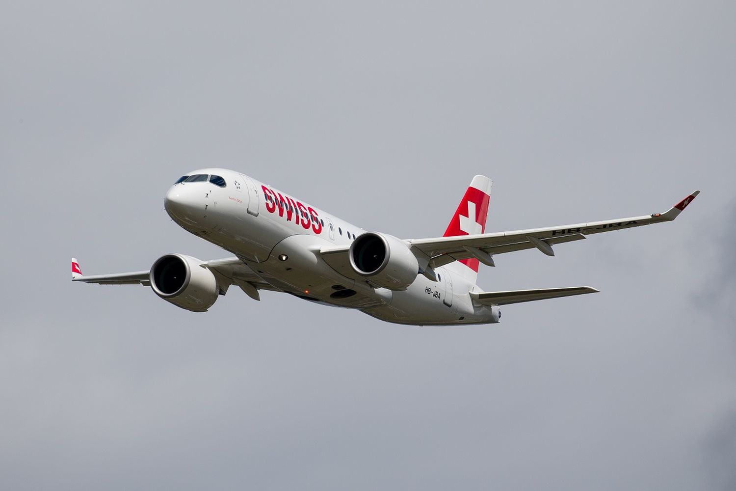 SWISS recibió su sexto Bombardier CS100