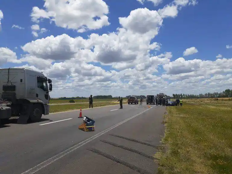 Una mujer fallecida y hay dos heridos en un fatal accidente