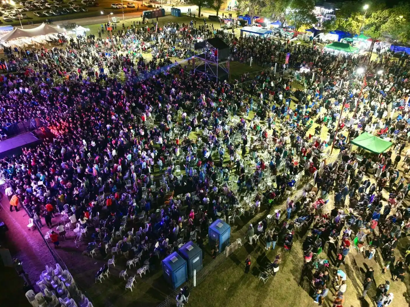 Gran cantidad de visitantes en los eventos populares santafesinos.