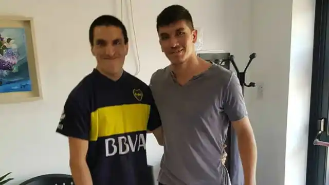 Una extraña enfermedad los unió y descubrieron que eran hermanos