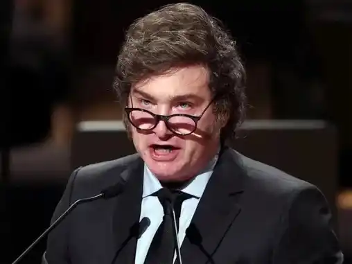 El gobierno de Javier Milei marca el fin de los gurúes políticos, de las fórmulas enlatadas y del control obsesivo de encuestas. Foto: Gentileza