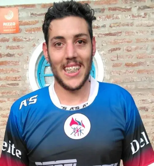 Único héroe en este lío