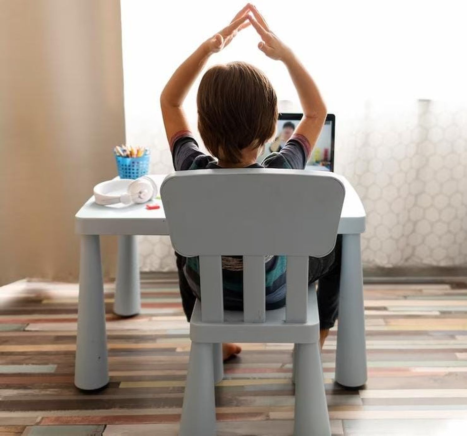 La importancia de controlar la salud postural en los chicos.