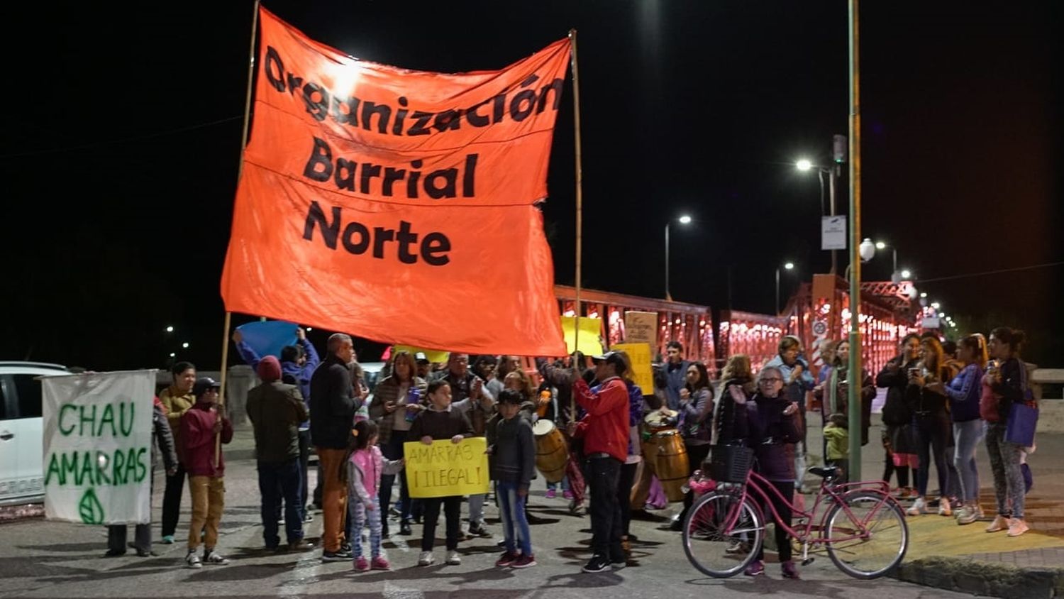 Nueva manifestación contra Amarras: cortaron parcialmente el puente