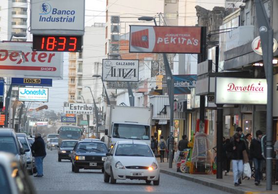 Se amplía el horario de actividades hasta las 2 de la mañana y los eventos masivos hasta 400 personas