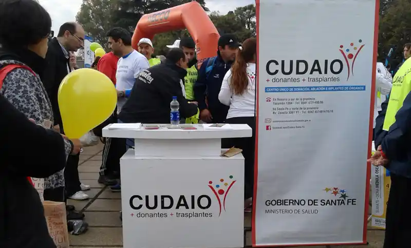 Rosario: caminata Integrativa por una Sociedad Donante