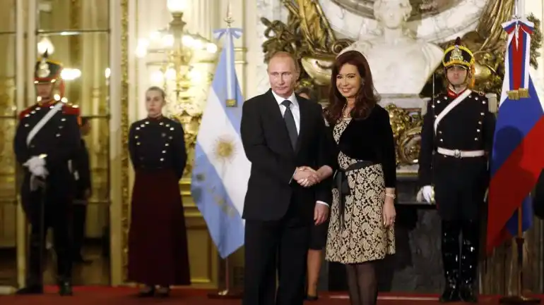 Cristina junto a Putin: "Estamos pidiendo que nos dejen pagar"